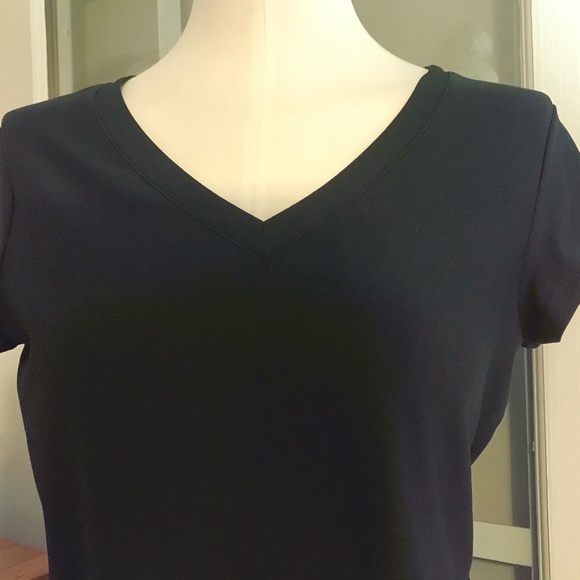 LL Bean Fitness performance black short sleeve dress - Picture 13 of 16